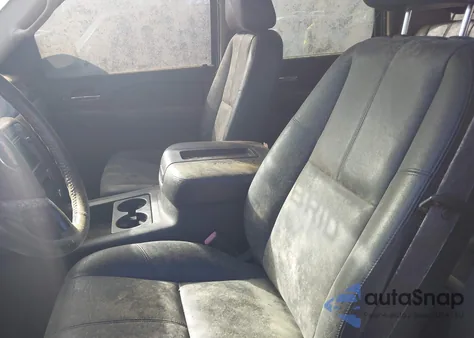 2008 Chevrolet Tahoe Hybrid z USA, uszkodzony, nr VIN 1GNFC13538R166400